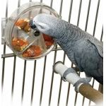 Aktívna hračka pre papagáje KOLOTOČ ŠTASTIA